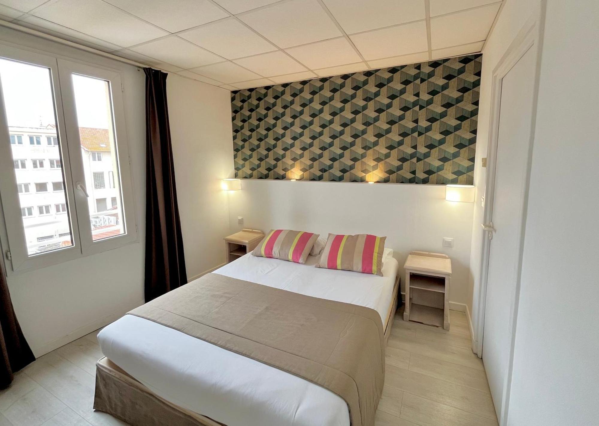 Hotel De Flore Saint-Raphaël