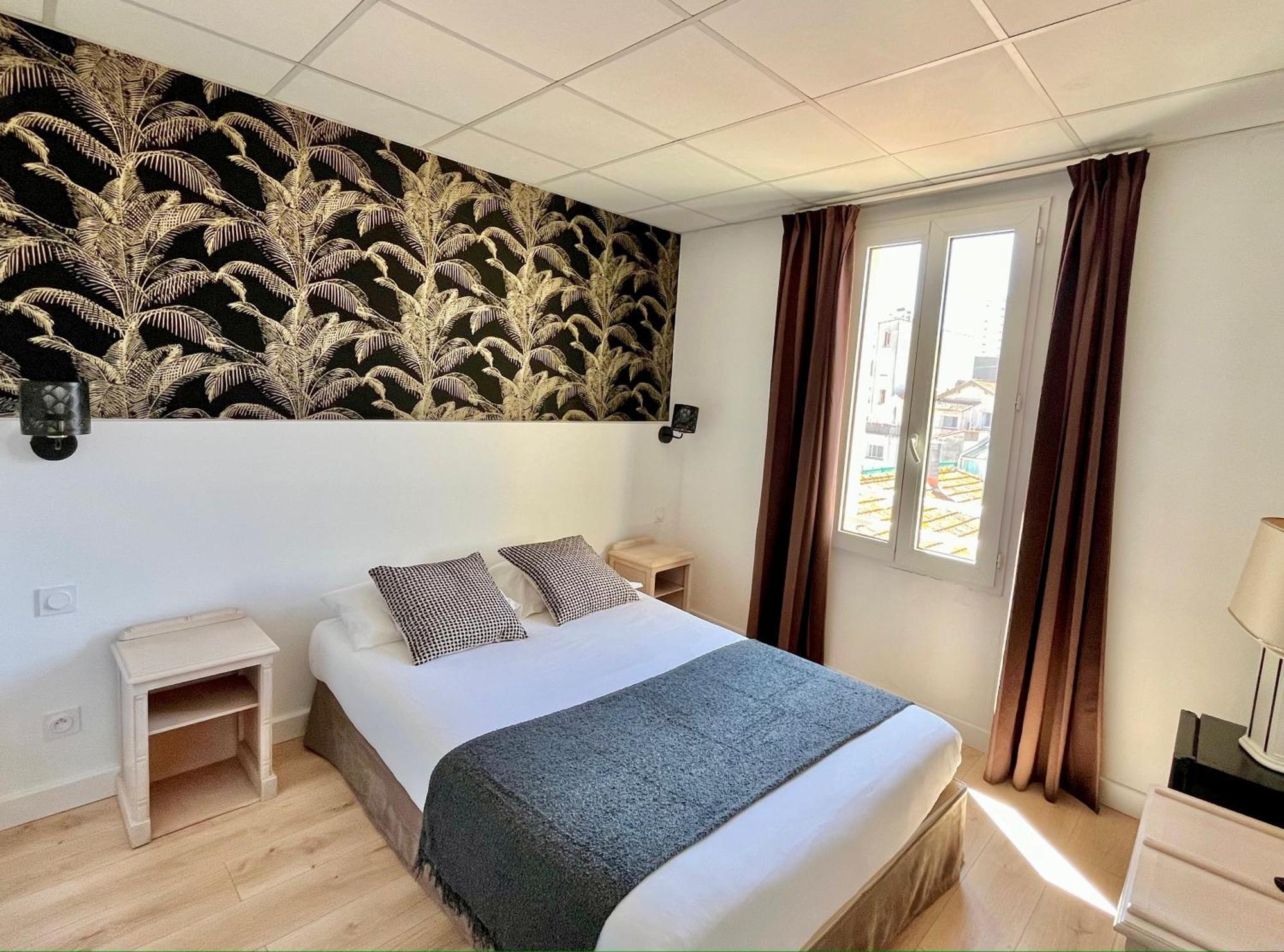 Hotel De Flore