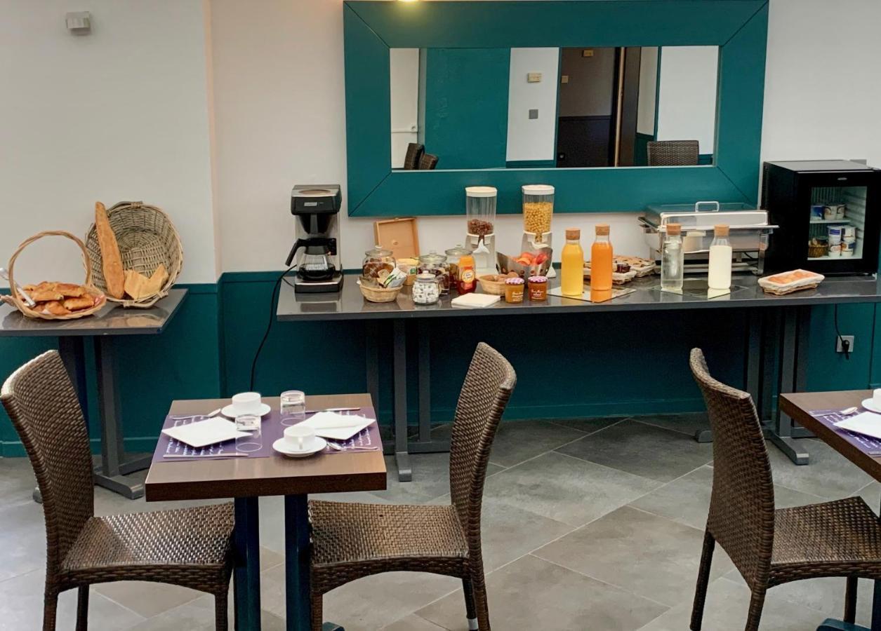 De Flore Hotel